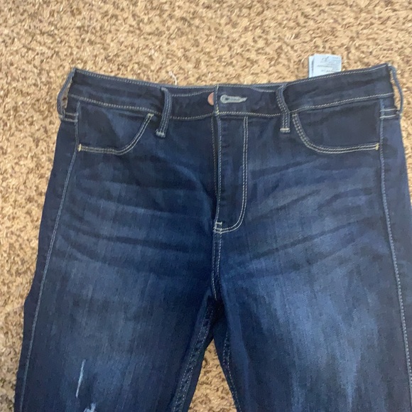 Hollister pants - Picture 3 of 6